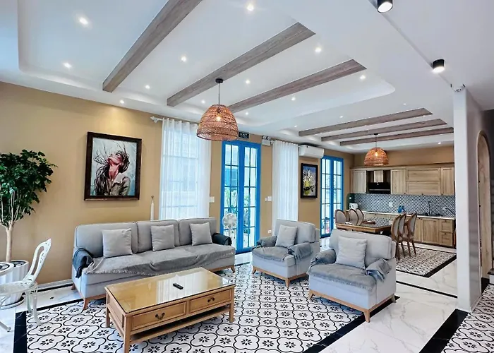 Kay Chinh Chu Noi That Vip 6pn Sat Bien Hạ Long